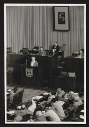 Le Premier ministre David Ben Gourion s'exprime devant la Knesset (mai 1949)